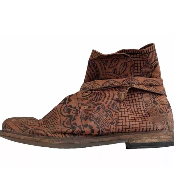 Free People Tooled Design Henna Boots EU39 (US 8)  Ankle - Rare Find - Picture 4 of 8